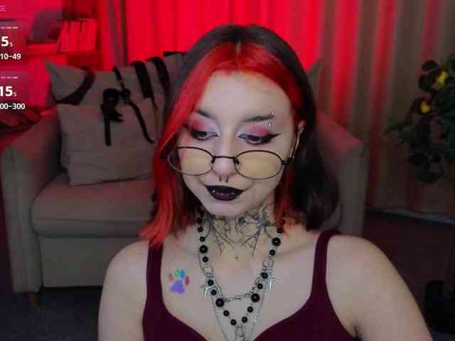 MistressMarcelline webcam