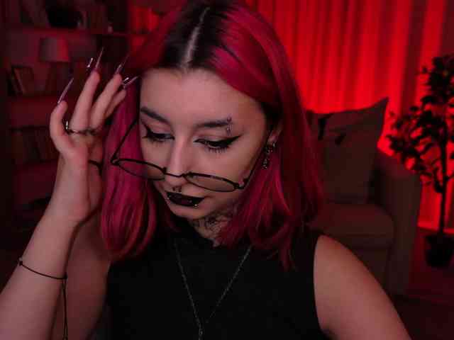 MistressMarcelline - Girl 
