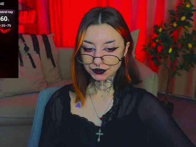 MistressMarcelline webcam