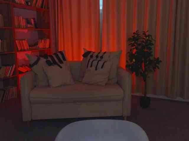 MistressMarcelline webcam
