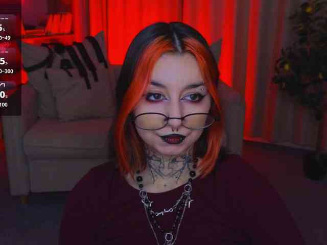 MistressMarcelline webcam