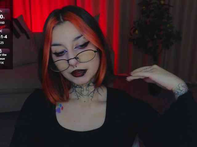 MistressMarcelline webcam