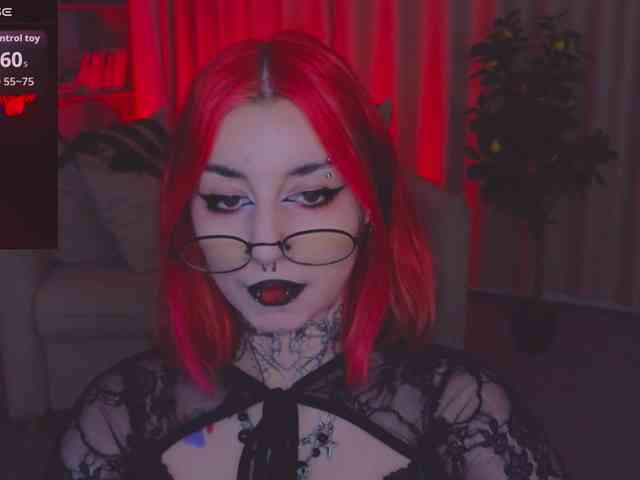 MistressMarcelline webcam