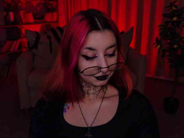 MistressMarcelline's webcam live show