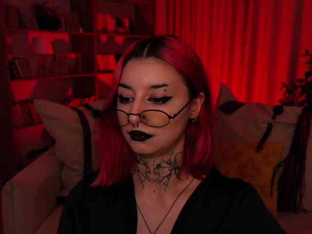 Mistressmarcelline's live stream