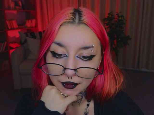MistressMarcelline webcam