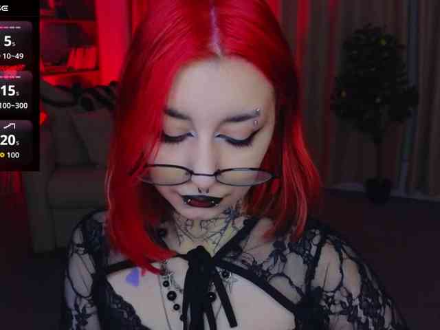 MistressMarcelline webcam