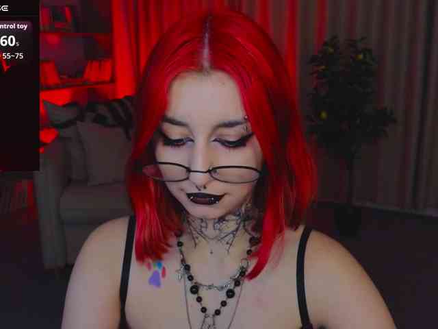 MistressMarcelline webcam