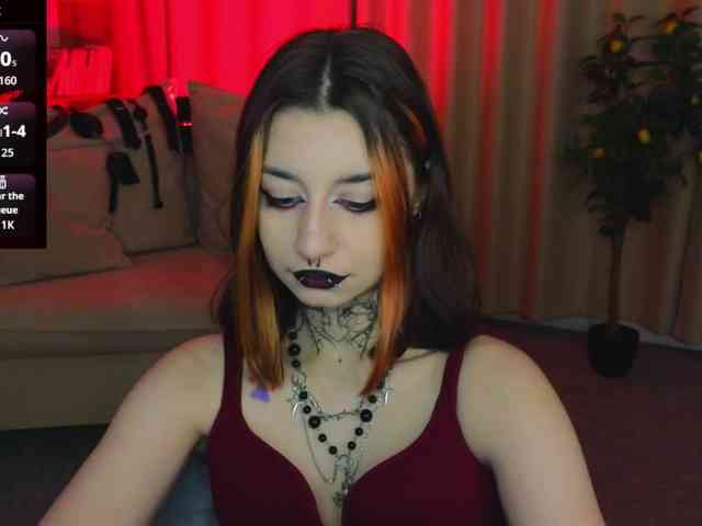 MistressMarcelline webcam