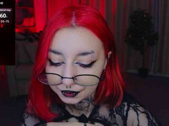 MistressMarcelline webcam