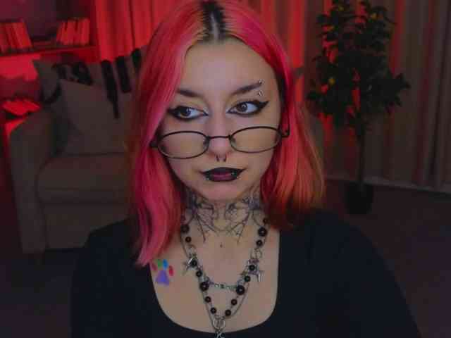 MistressMarcelline webcam