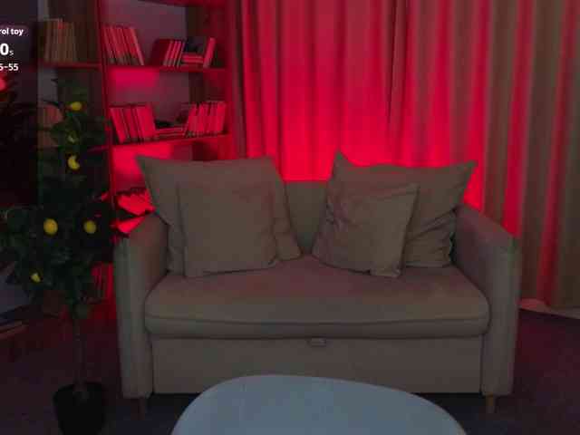 MistressMarcelline webcam
