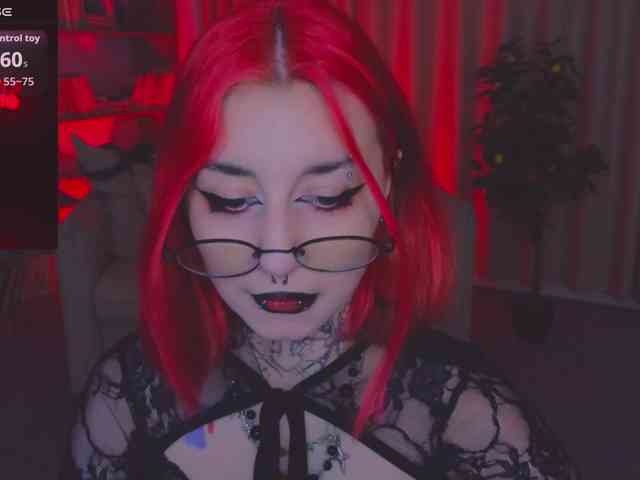 MistressMarcelline webcam