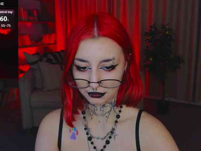 MistressMarcelline webcam