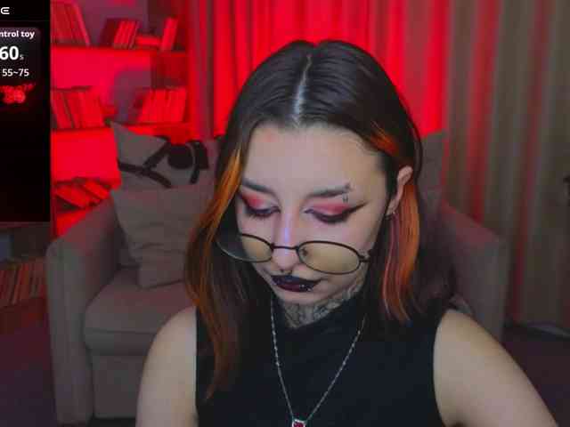 Модель: MistressMarcelline