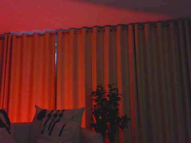 MistressMarcelline webcam