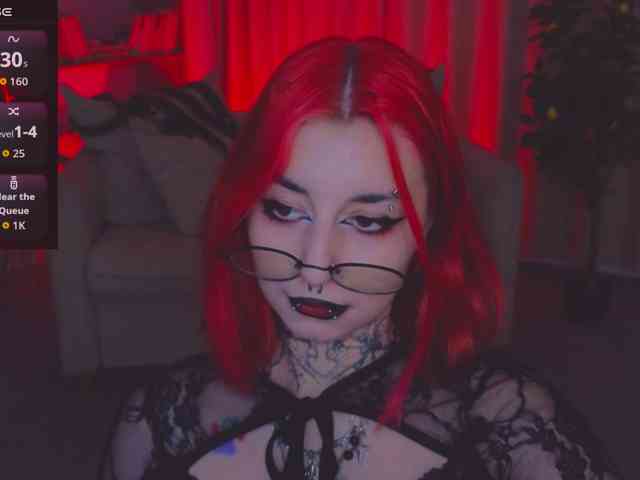 MistressMarcelline webcam