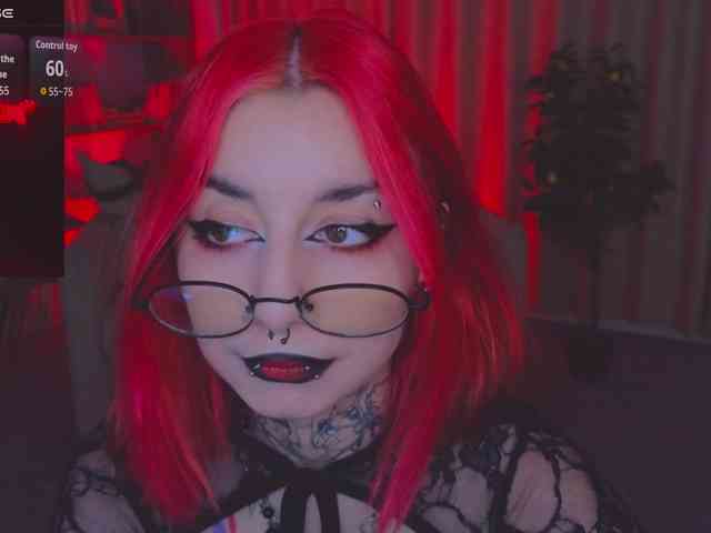 MistressMarcelline webcam