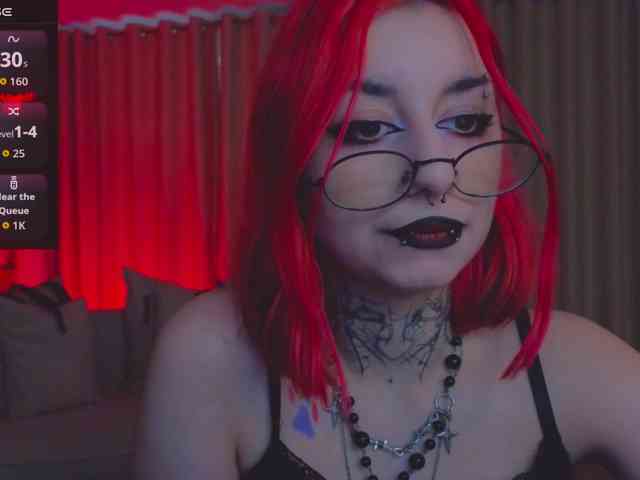 MistressMarcelline webcam