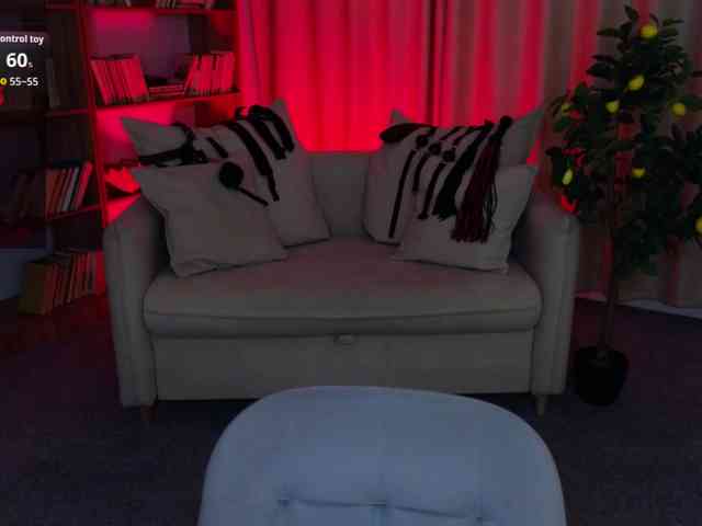 MistressMarcelline webcam