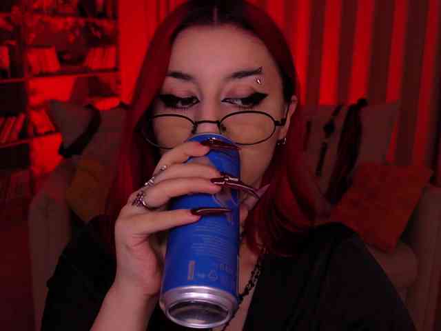 MistressMarcelline webcam