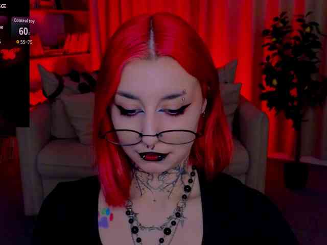 MistressMarcelline webcam