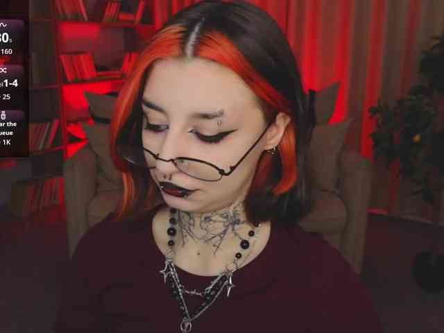 MistressMarcelline webcam