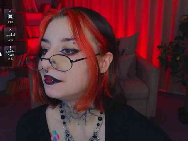 MistressMarcelline webcam