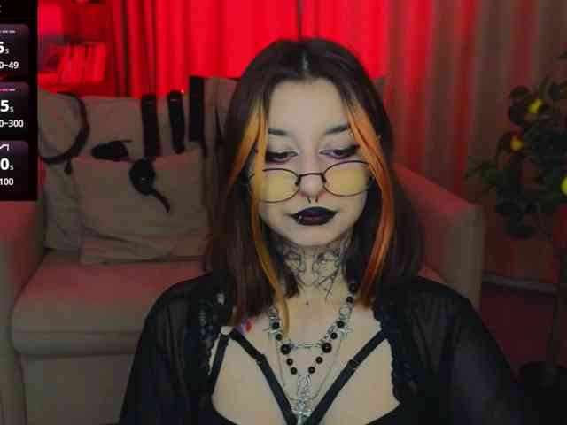 MistressMarcelline webcam