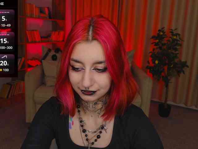 MistressMarcelline webcam