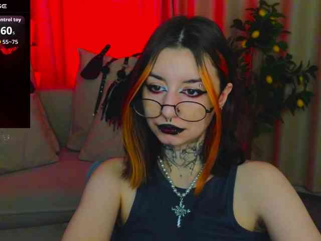 MistressMarcelline webcam