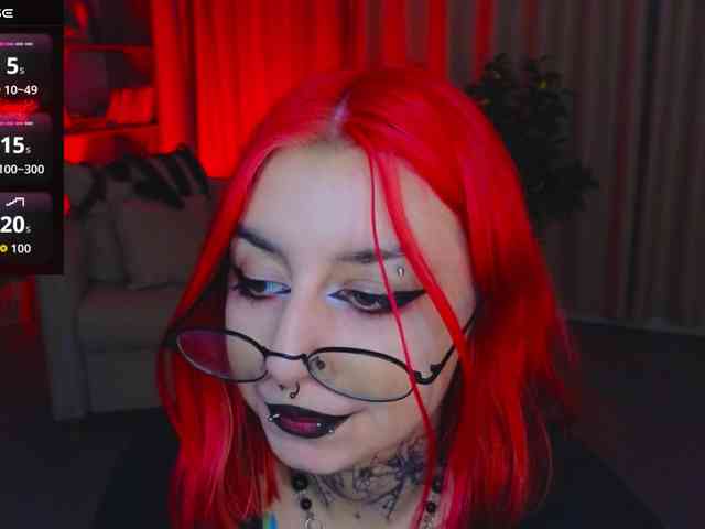 MistressMarcelline webcam