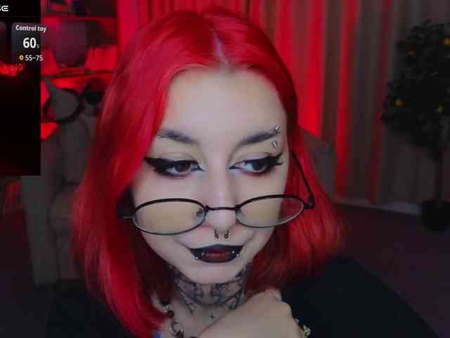 MistressMarcelline webcam