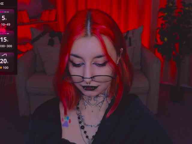 MistressMarcelline webcam