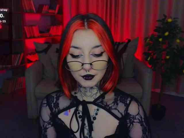Model: MistressMarcelline