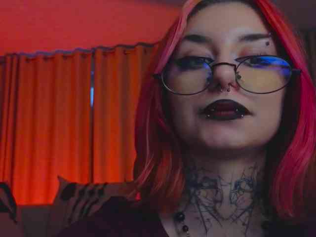 MistressMarcelline webcam