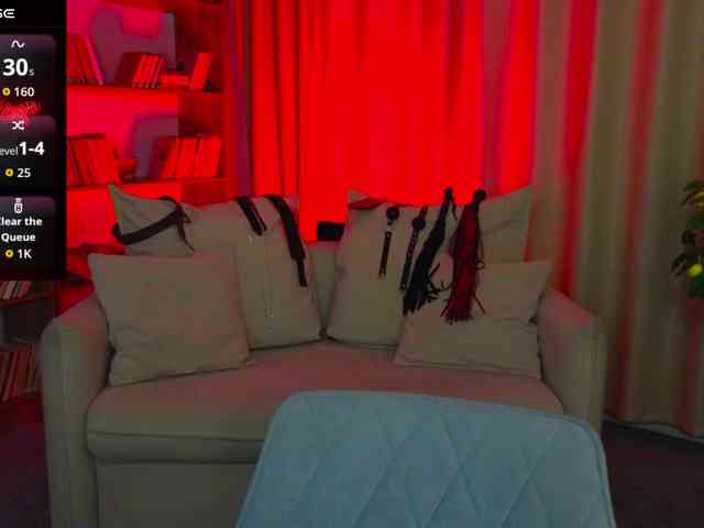 MistressMarcelline webcam