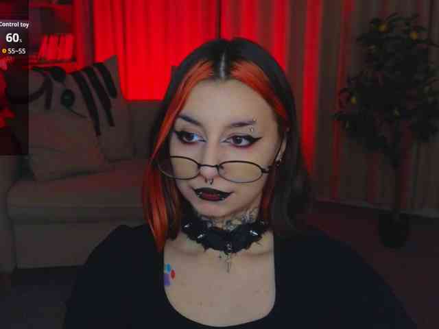 MistressMarcelline webcam