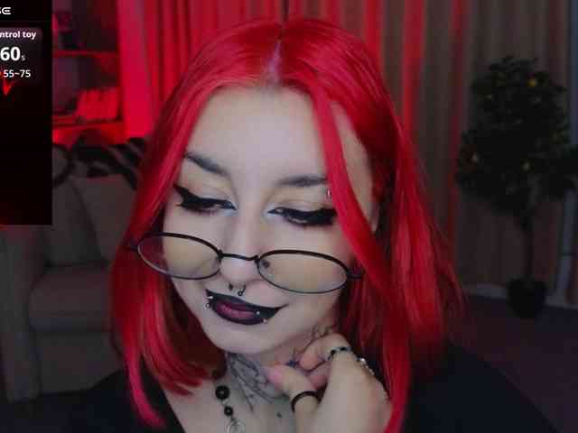 MistressMarcelline webcam