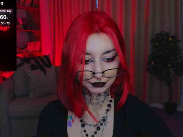 MistressMarcelline webcam
