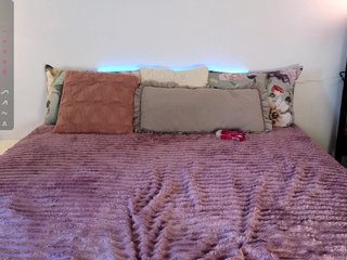 Mymilf1988 Porn Show