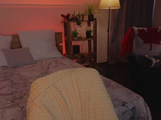 LisaAndDenis live cam on BongaCams