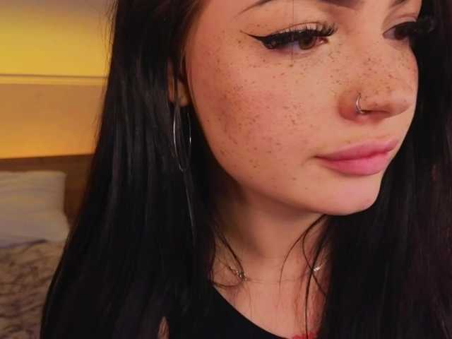 модель LisaAndDenis