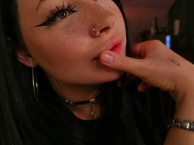 LisaAndDenis live cam on BongaCams