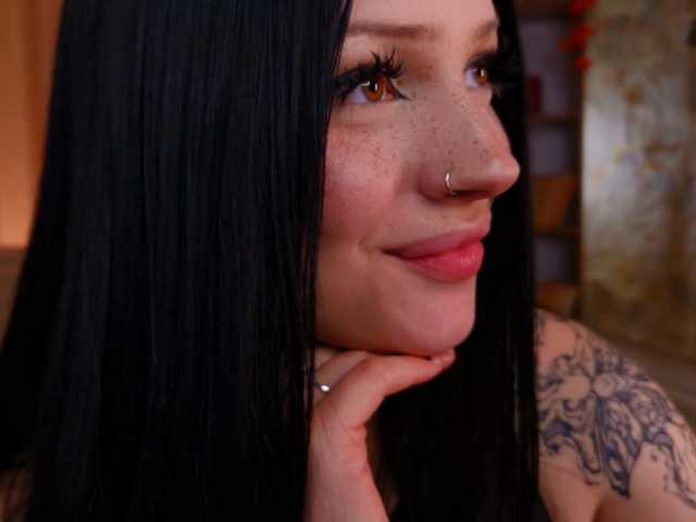 LisaAndDenis live cam on BongaCams