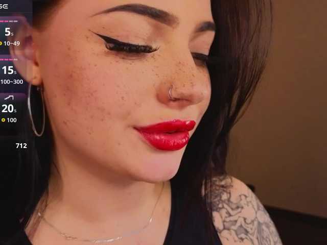 LisaAndDenis's BongaCams show and profile