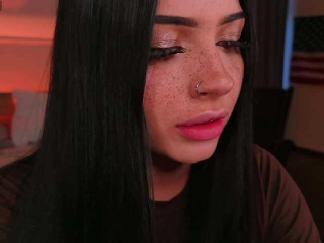 LisaAndDenis live cam on BongaCams