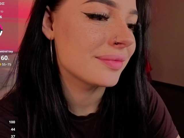 LisaAndDenis's BongaCams show and profile