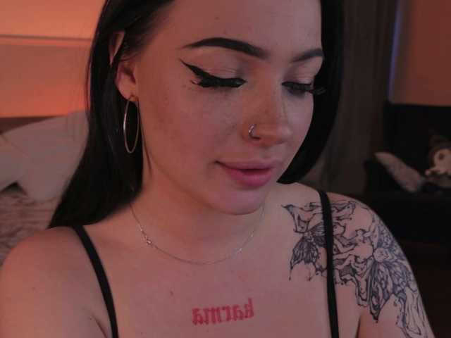LisaAndDenis live cam on BongaCams