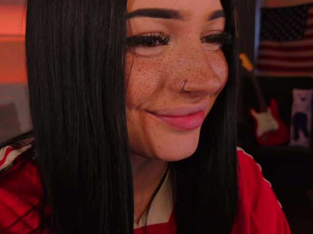 LisaAndDenis live cam on BongaCams